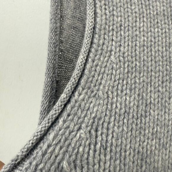 Barney’s XS Cashmere Heather Gray Sleeveless Sweater Cardigan Waterfall‎ Neutral - Picture 3 of 9